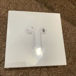 Apple air pods